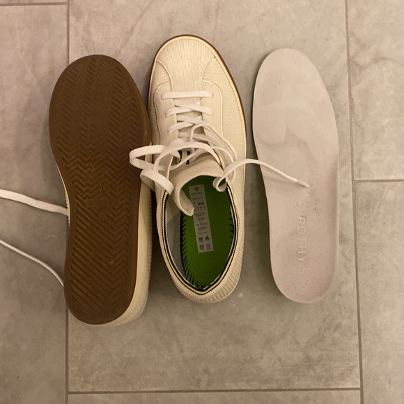 Rothy’s Vanilla Lace Up Sneaker - Picture 3 of 5